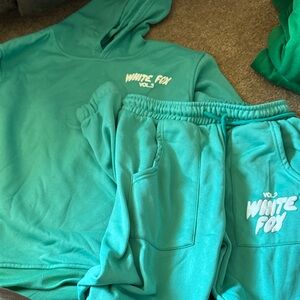 Brand new no tags white fox sweatsuit hoodie sweatpants